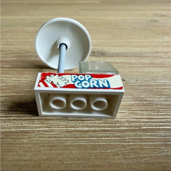 LEGO Popcorn Stand Cart Umbrella Vendor Accessory Mini Build Parts Vintage 80s - Picture 5 of 5